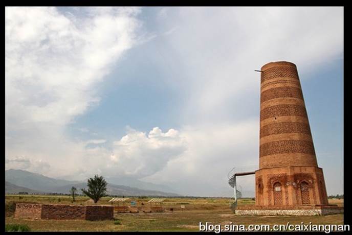 说明: 说明: 丝绸之路--吉尔吉斯斯坦之·伊斯兰教圣塔遗址Burana
