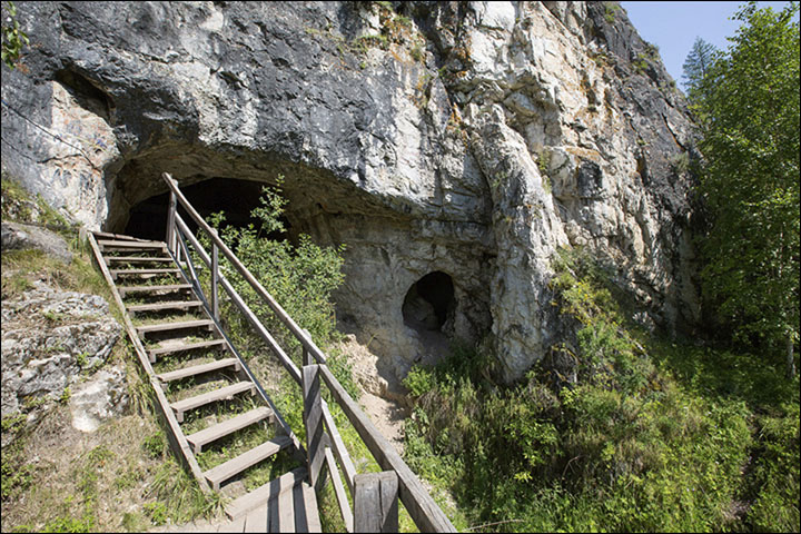 Paleolithic jewellery: still eye-catching after 50,000 years