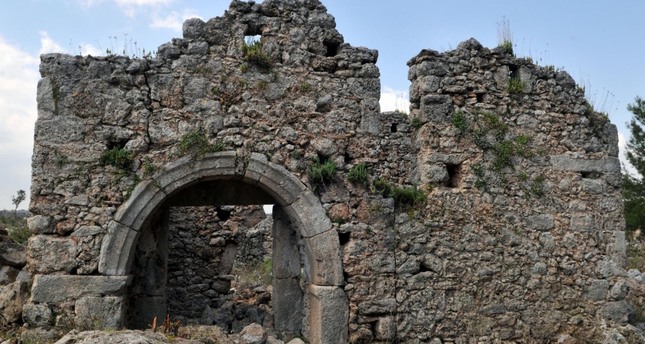 Excavations begin at Antalya's Lyrboton Kome