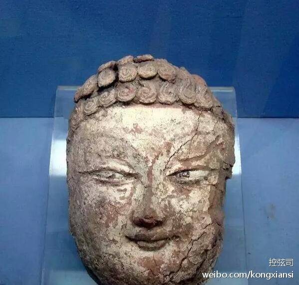 佛首：可见面部容貌已与印度及犍陀罗风格之差异