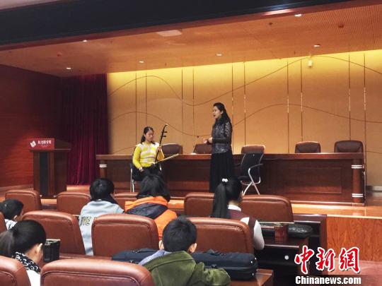首届敦煌民族乐器舞蹈艺术周:名家专家开门授课