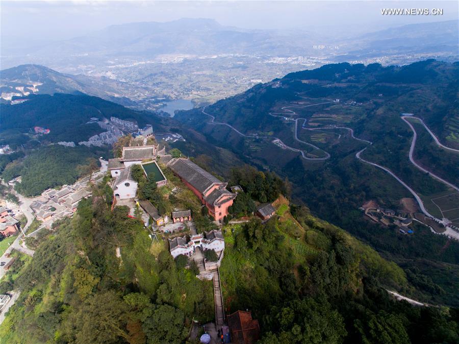 Ancient Jingyin Temple built on cliff in Chongqing