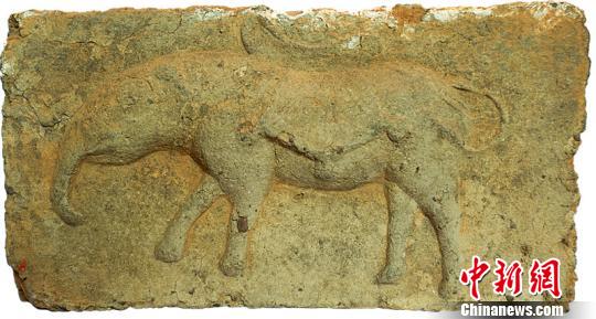 Rare brick carvings found in Hunan
