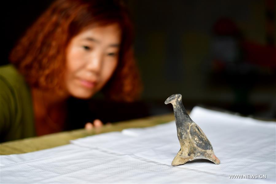 Carbon dating confirms age of 3,800-year-old pottery bird statue