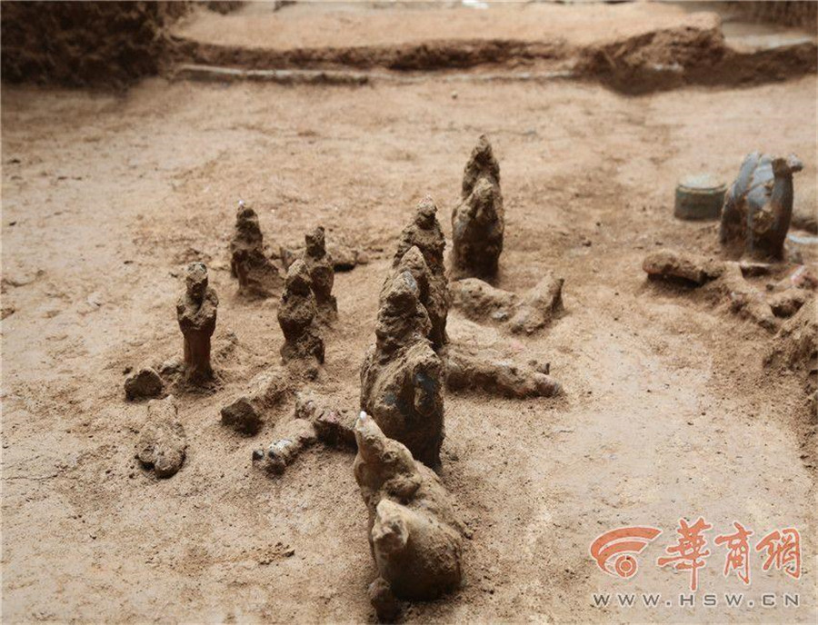 Eastern Roman gold coins found in Shaanxi