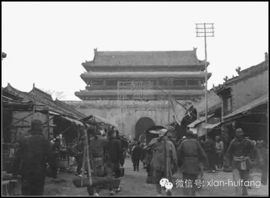 西门:安定门从外看城墙和城楼箭楼