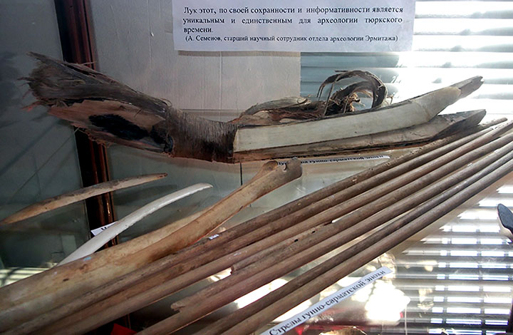 Meet a lifelike 2000 year old Hun warrior with his bow and ‘whistling arrows’ Meet a lifelike 2000 year old Hun warrior with his bow and ‘whistling arrows’