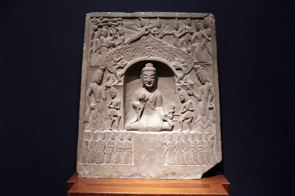 美国这座荒凉的小城,竟然因为中国的8000多件文物火了!