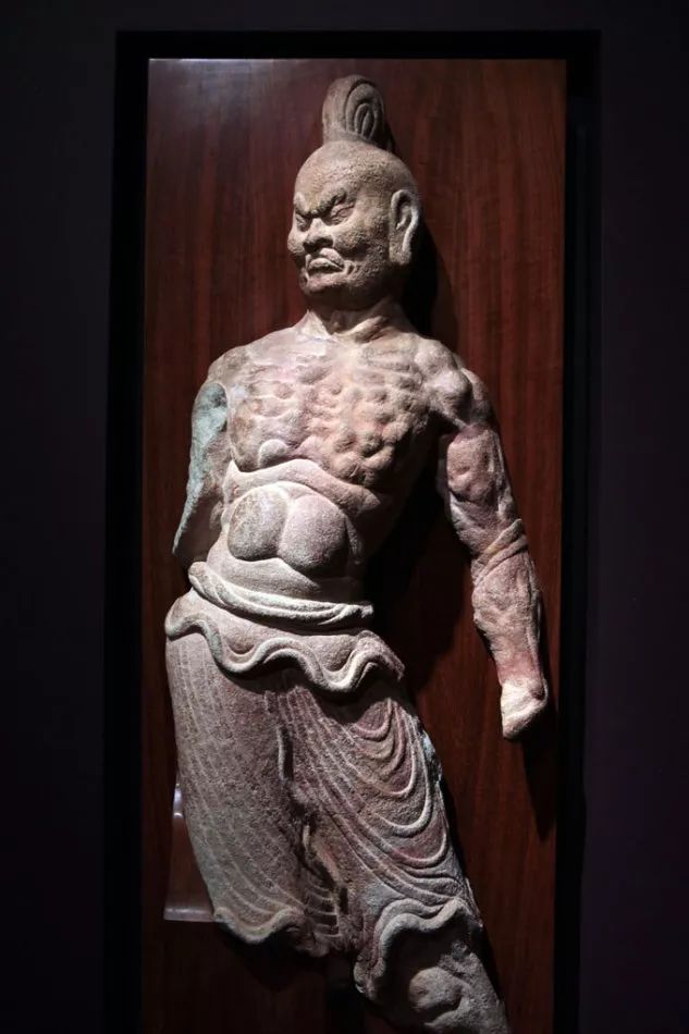 美国这座荒凉的小城,竟然因为中国的8000多件文物火了!