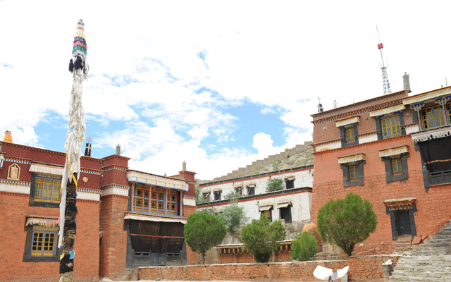 嘎东參卓林寺2.jpg 嘎东參卓林寺2.jpg