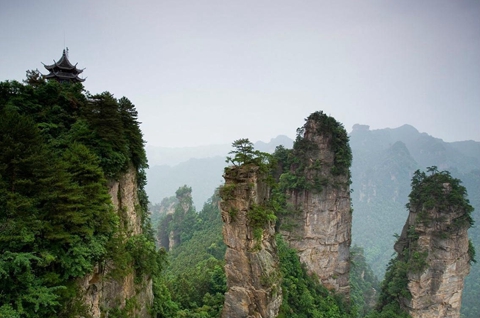 武陵源风景名胜区位于中国湖南省西北部