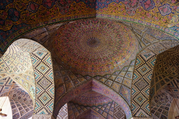 纳斯尔·莫克清真寺拱顶