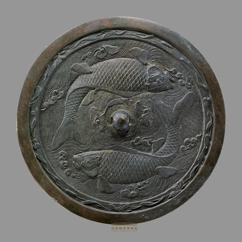 金代 海水双鱼纹铜镜