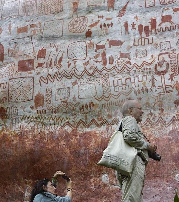 这些古老的岩画让人看到一个失落已久的文明，这是最早到达亚马逊的古人类创造的。