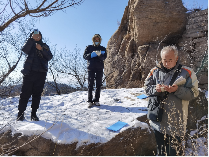 吃过饭立即投入到工作状态