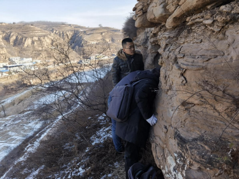 中阳县沙塘石窟调查中
