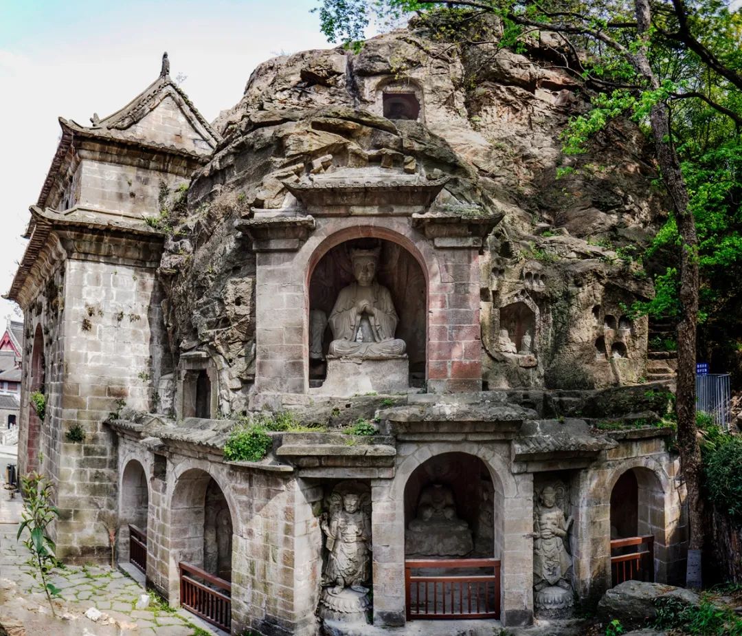 南京栖霞山千佛崖石窟