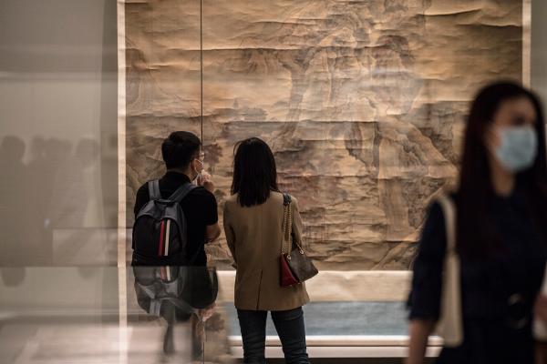 “水木湛清华：中国绘画中的自然”展览现场