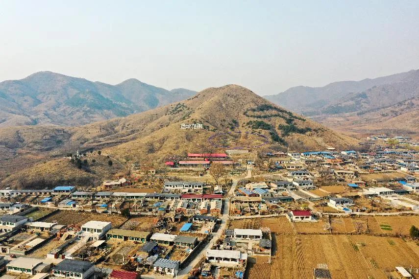 方家山遗址航拍全景