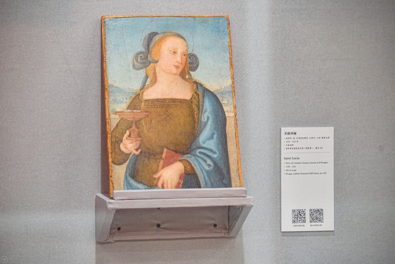 展厅现场,佩鲁吉诺作品《圣露西娅》