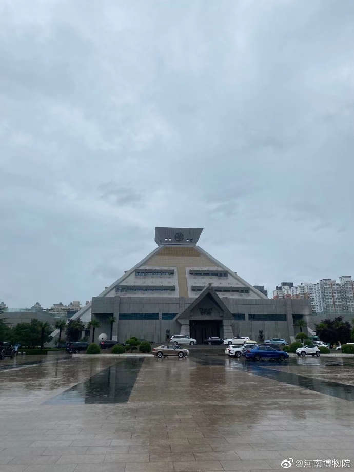 7月21日，河南博物院官微今天发布的图片，显示大水已退