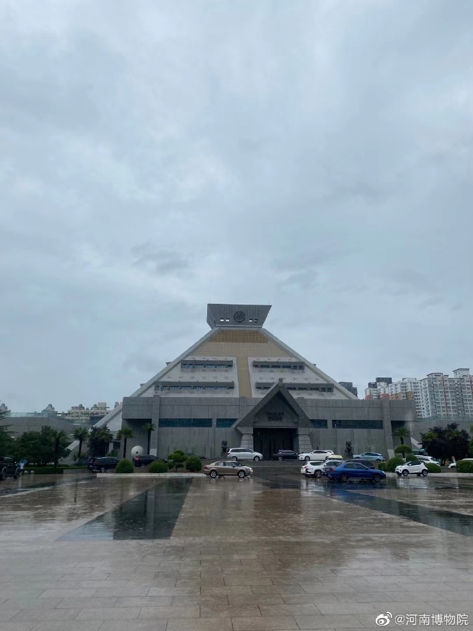 7月21日,河南博物院官微今天发布的图片,显示大水已退