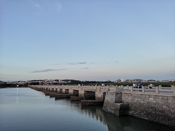 洛阳桥的筏型桥墩