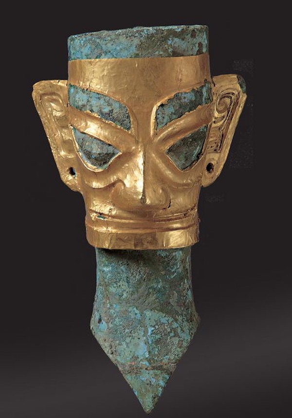 三星堆二号坑出土 金面铜人头像