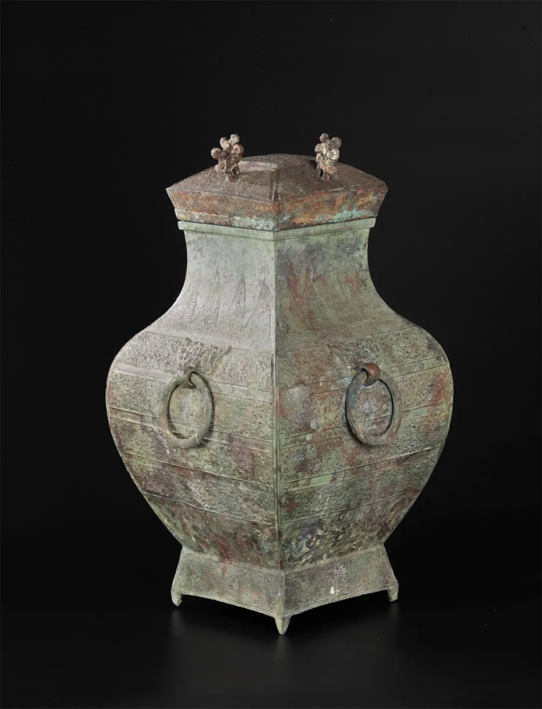 铜钫 西汉(公元前202年—公元8年) 1983年象岗南越王墓出土 西汉南越王博物馆藏