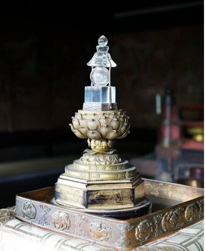 日本国宝,南无佛舍利,南北朝(1347—1348);舍利据箱,镰仓时代·13世纪奈良·法隆寺藏