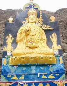 尕藏寺金质佛像