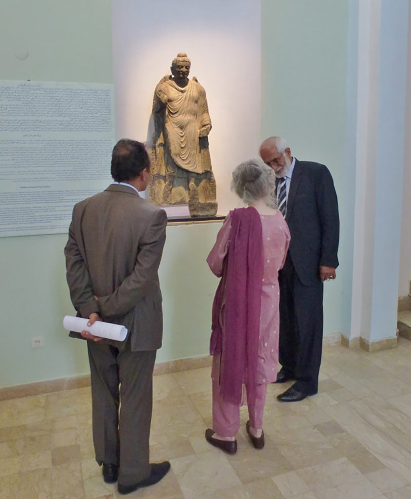 焰肩佛像回到了阿富汗国家博物馆