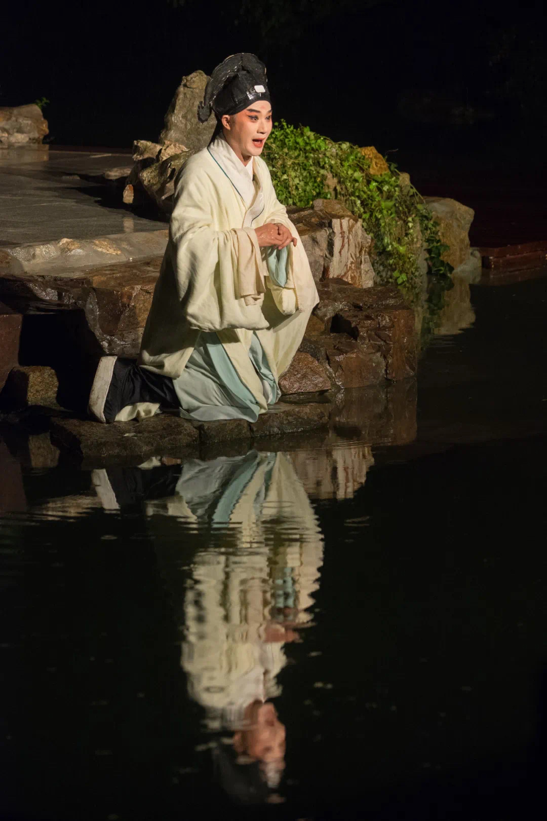 实景园林昆曲《牡丹亭》剧照