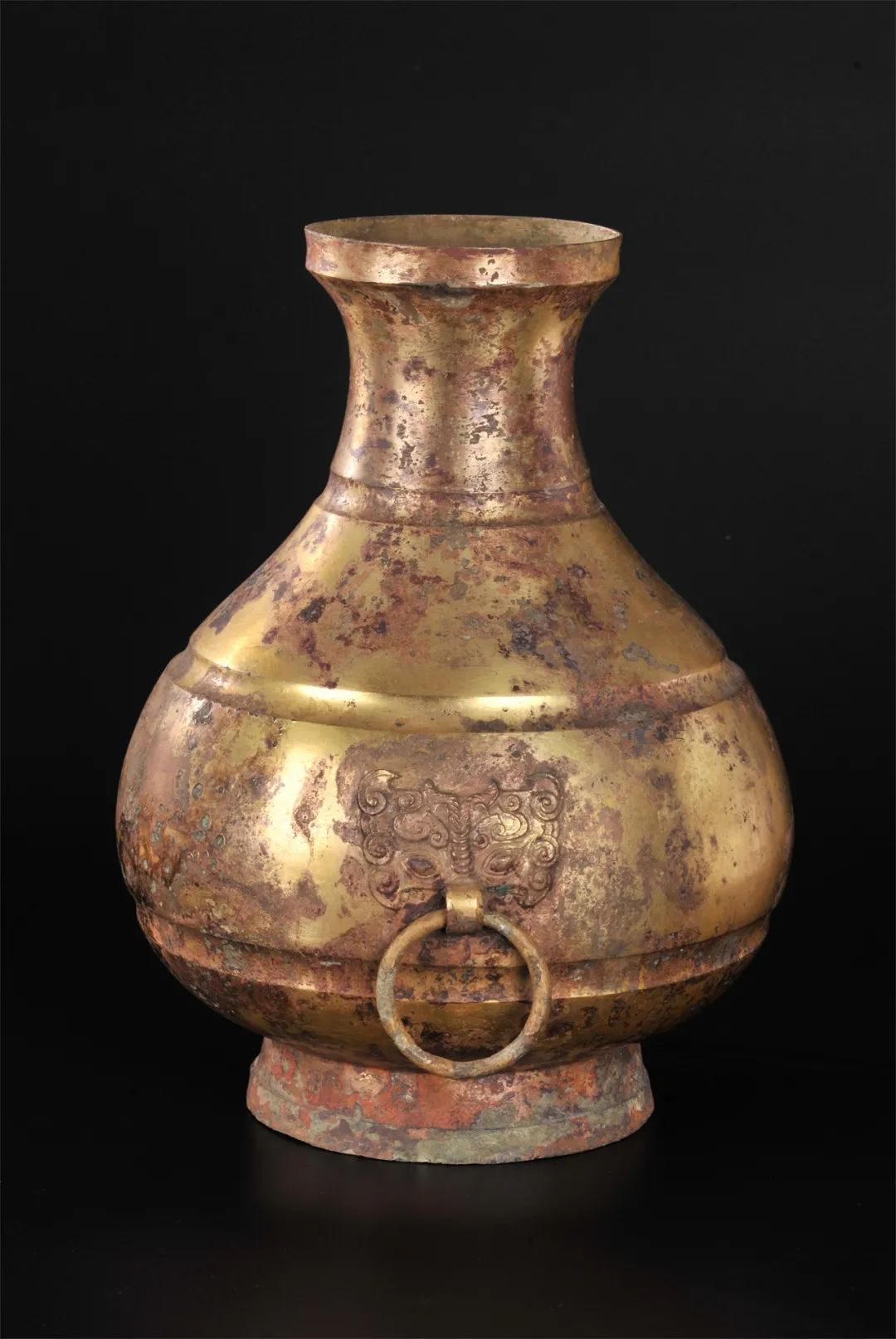 鎏金铜壶  西汉（公元前202年—公元8年）  1983年象岗南越王墓出土 西汉南越王博物馆藏