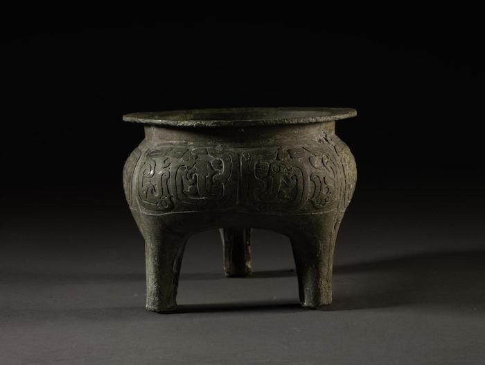 噩侯鬲 春秋早期 2012-2014年南阳夏餉铺一号墓出土 南阳市文物考古研究所藏