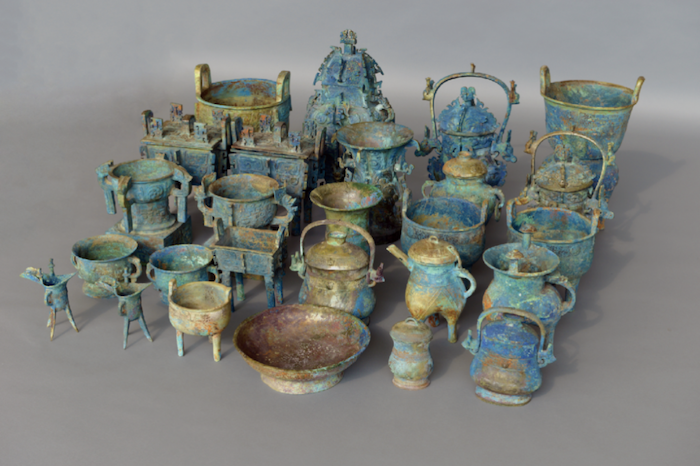 羊子山M4出土器物群