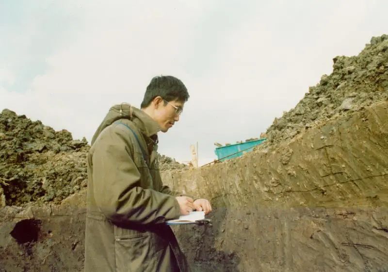 20世纪80年代发掘工作照