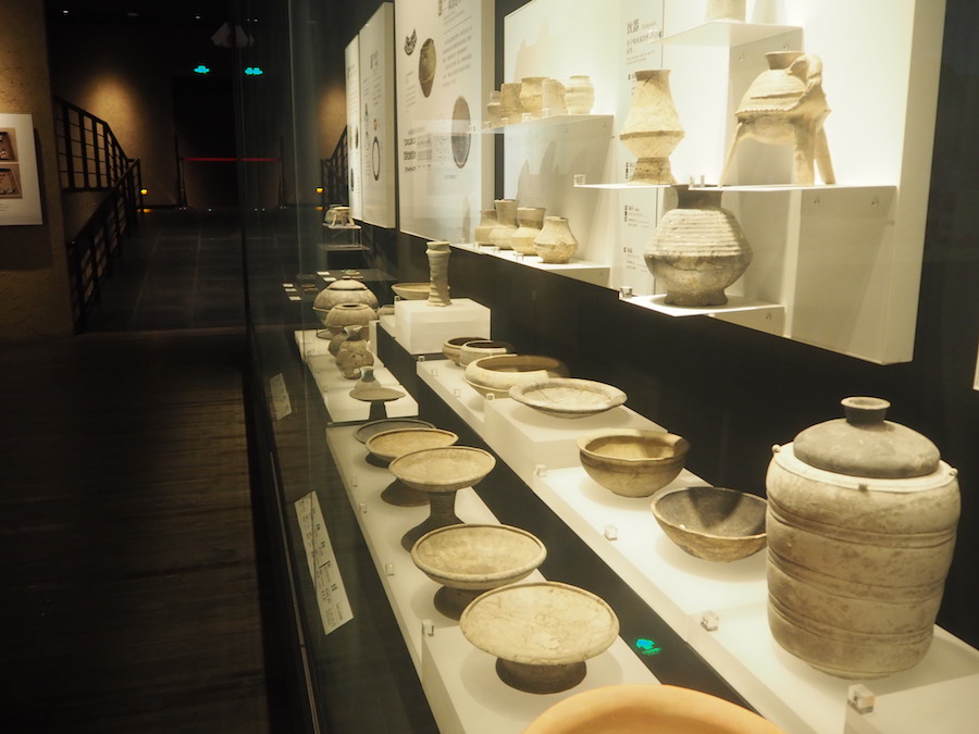 上海崧泽遗址博物馆展厅