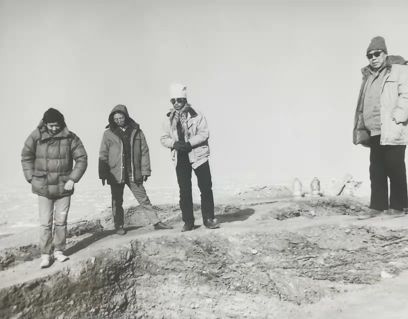 1990年10月，悬泉置遗址考古发掘现场