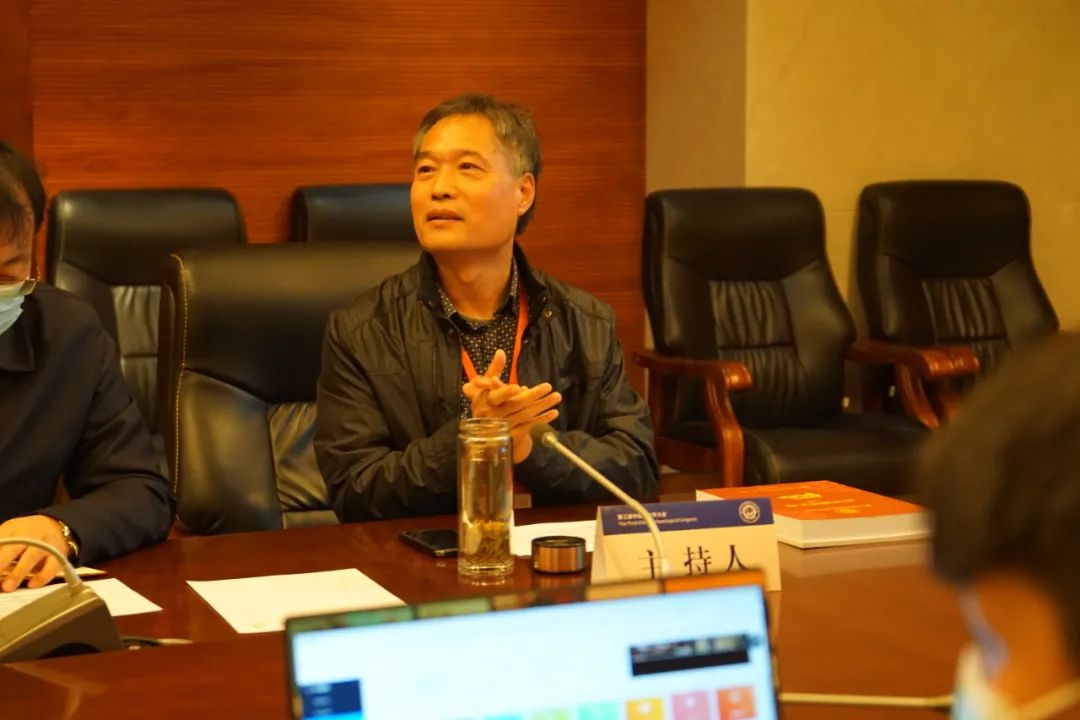 主持人:中国社会科学院考古研究所徐龙国研究员