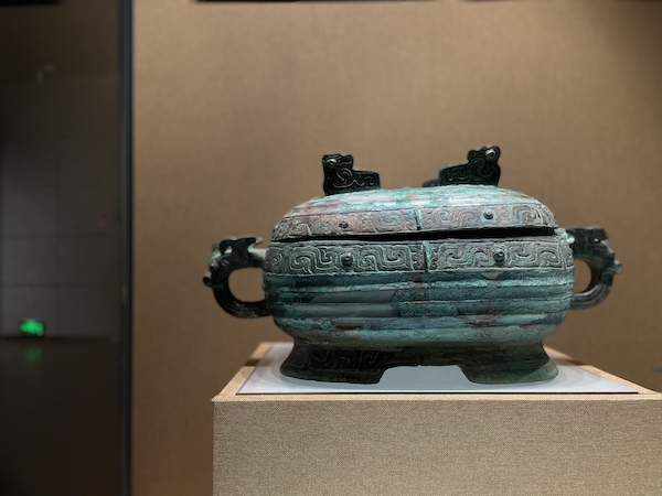 虢仲铜盨 西周 三门峡虢国博物馆藏