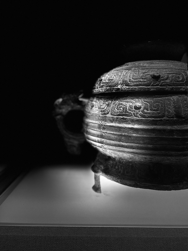 三门峡虢国博物馆“周风虢韵”展览现场 注:本文展览图片均由澎湃新闻记者拍摄