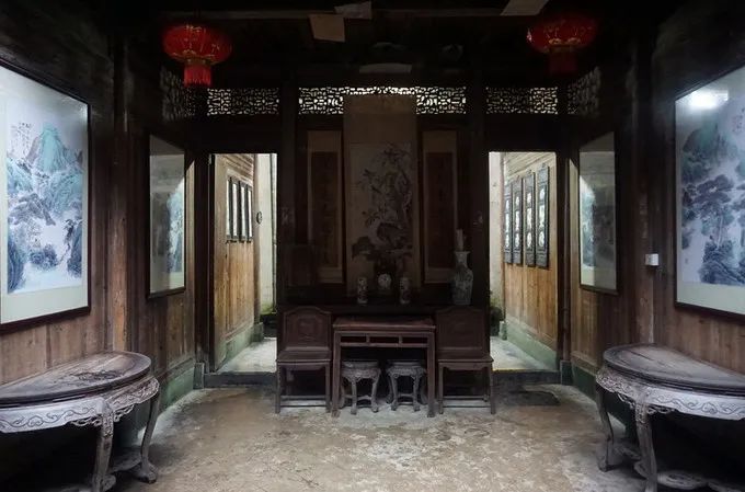 桃李园,建于清咸丰年间,由正屋和庭院组成,系西递徽商胡元熙的旧居兼私熟蒙馆