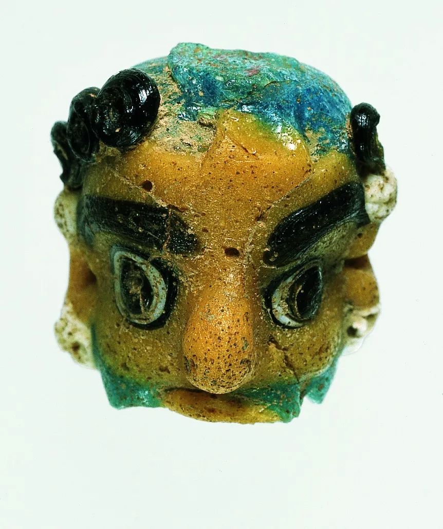 人首形珠饰，腓尼基或迦太基-黎巴嫩或突尼斯，公元前6-前5世纪
