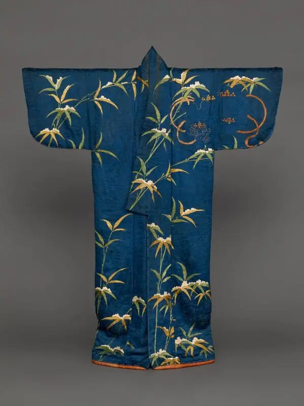 《雪持竹纹样小袖》日本,1700-1800 丝绸刺绣