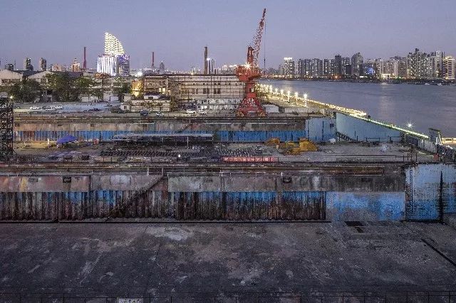 拥有近百年历史的上海船厂船坞即将变身沉船考古基地和古船博物馆