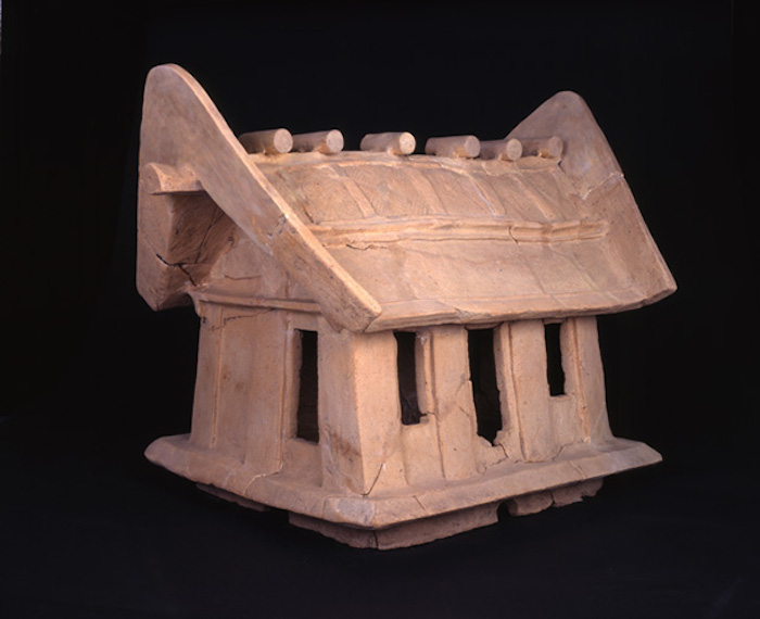 家形陶俑，5世纪（古坟时代），奈良市指定文化财
