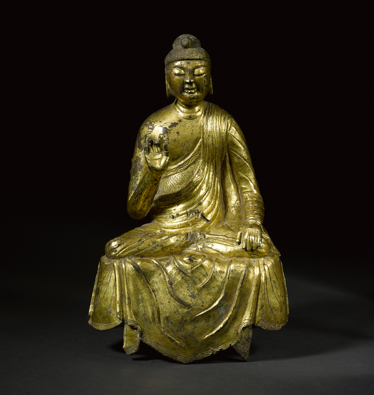 图3－1:释迦佛鎏金铜坐像