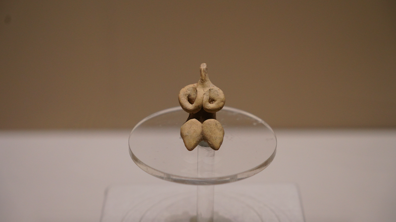公元前5000年—前4000年 哈拉夫文化 突出女性特征,表明当时有母性崇拜