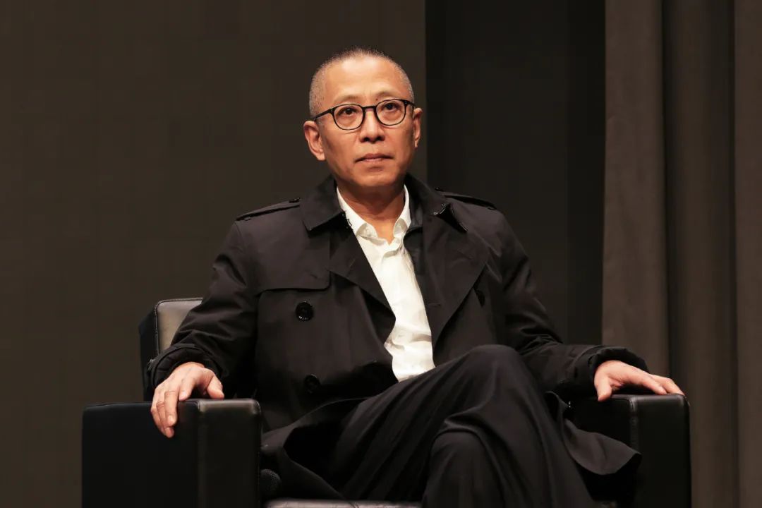 贺西林,中央美术学院人文学院教授、博士生导师
